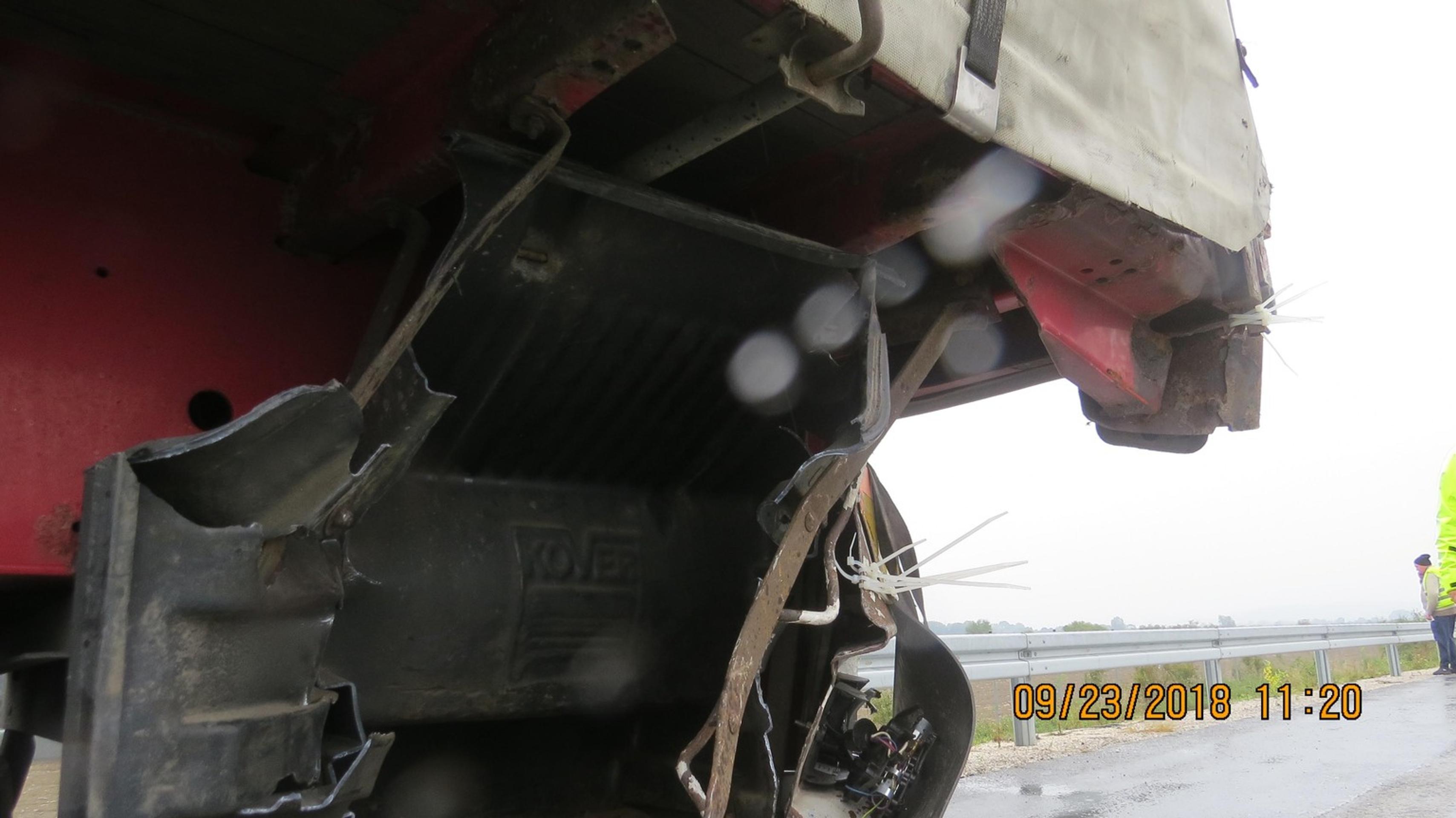 Kamión, do ktorého vrazilo auto s DJ Mairee