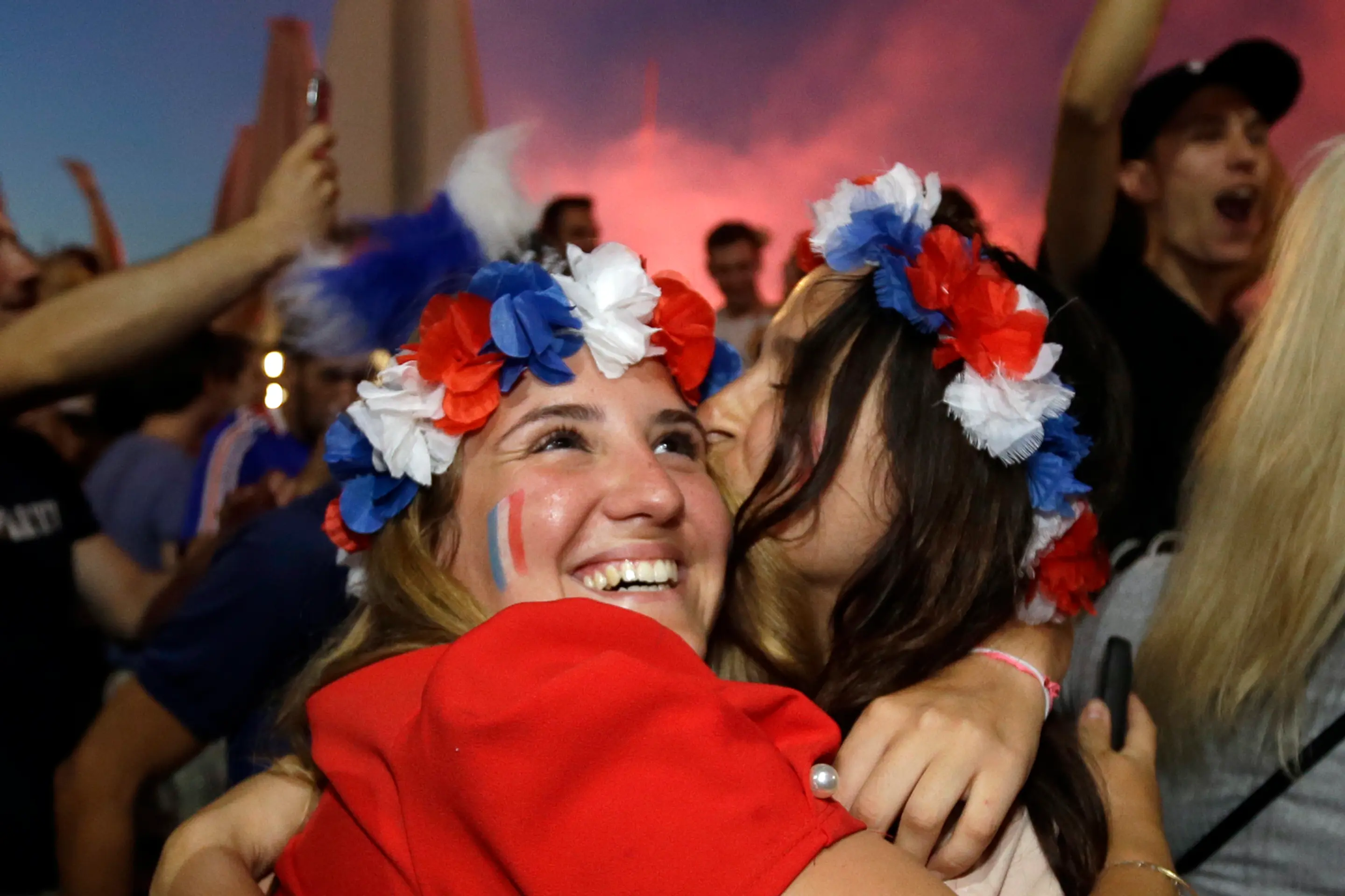 Francúzske fanúšičky po postupe reprezentácie do finále MS 2018.