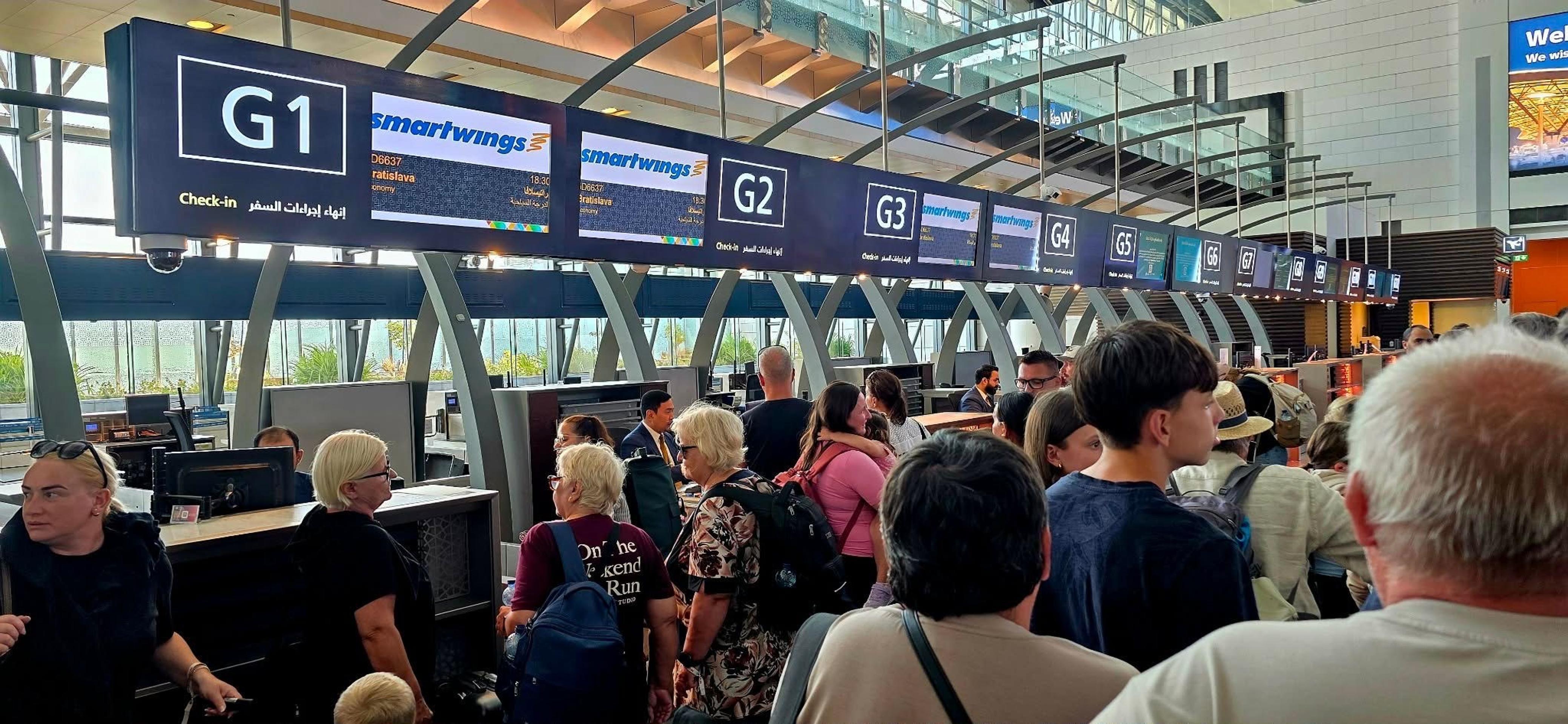 Hudobník uviazol v Ománe.