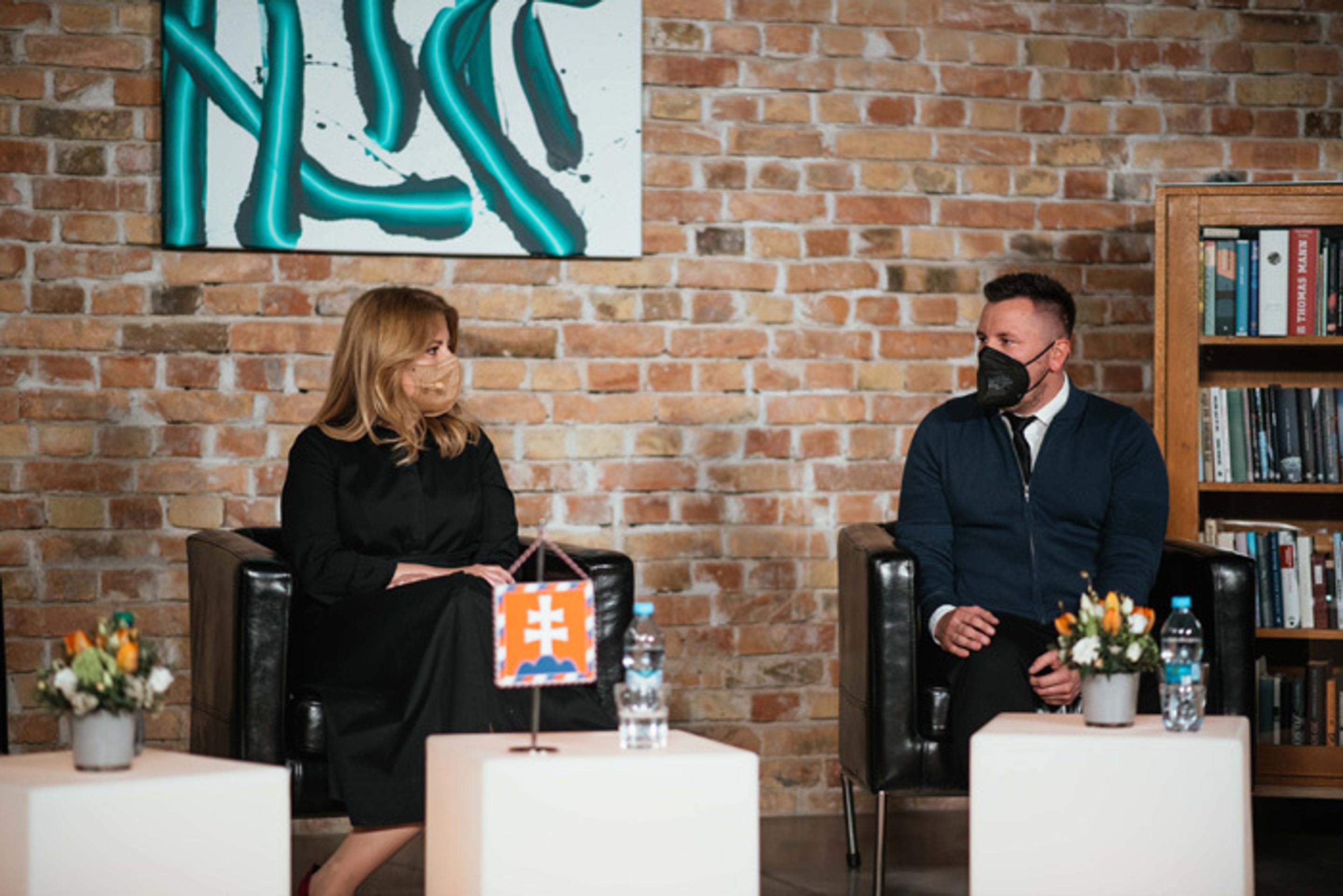 Prezidentka Zuzana Čaputová s Marekom Madrom na Festivale pre dušu.