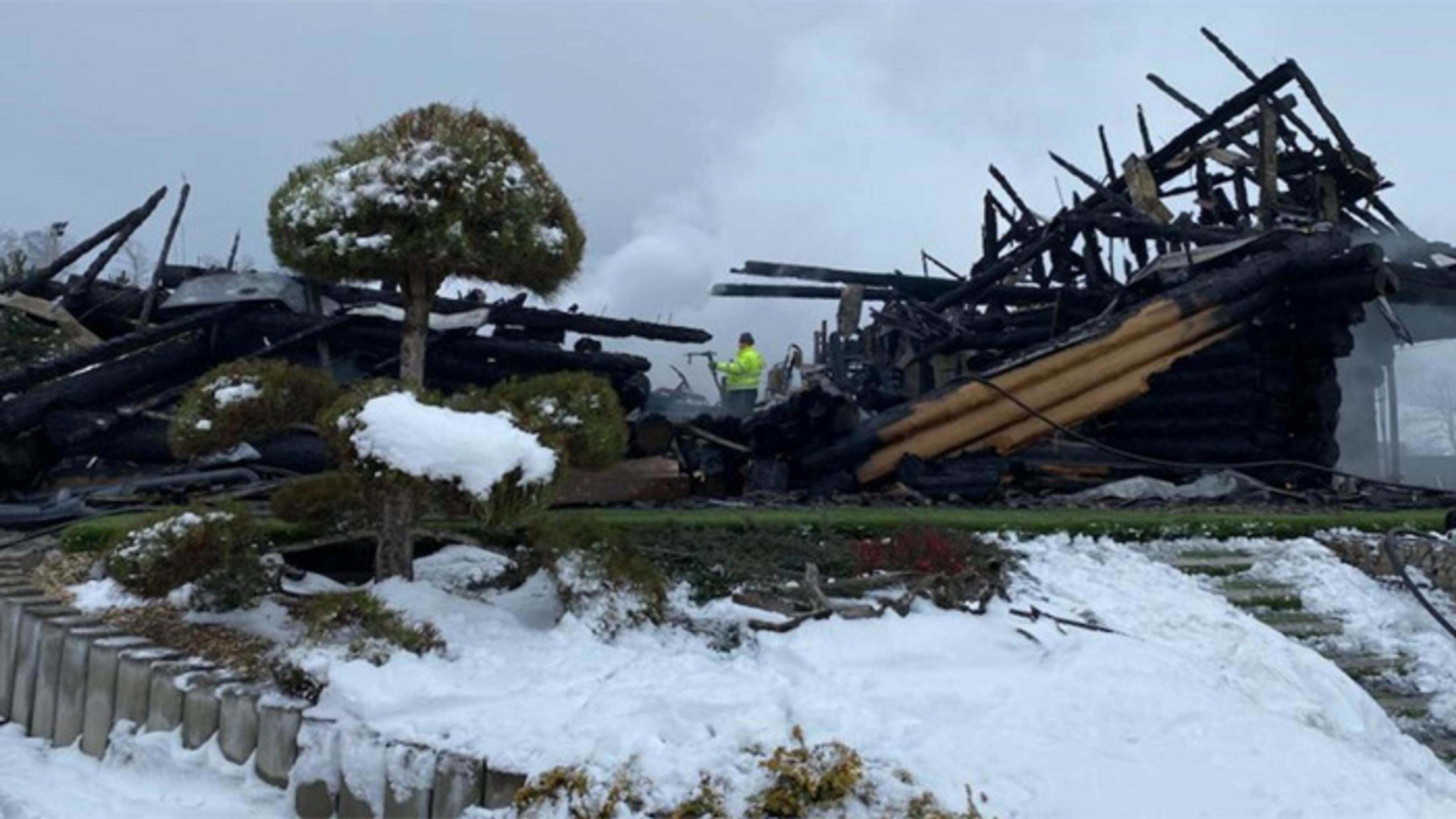 Zhoretý dom Stanislava Šestáka.