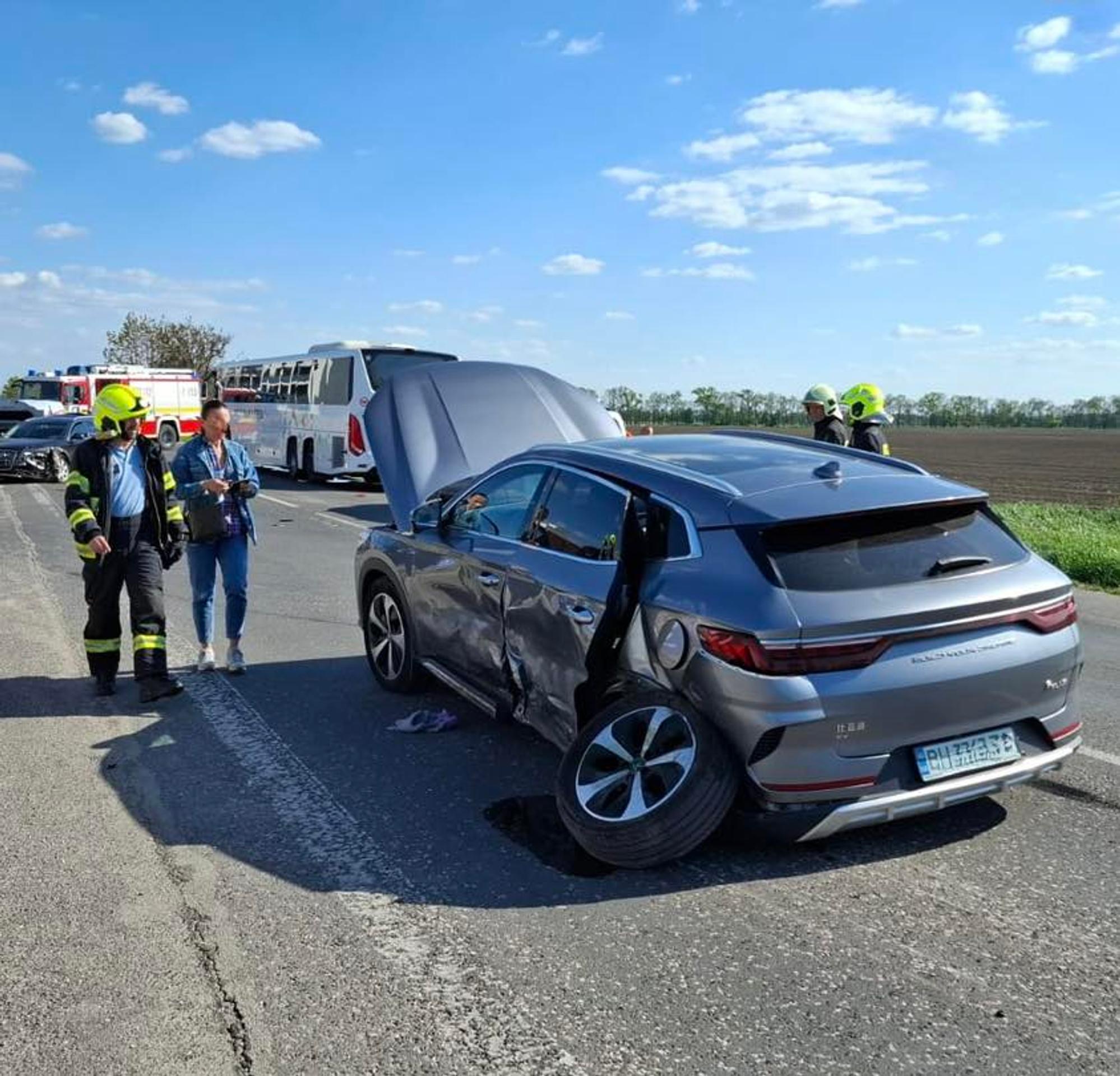 Nehoda v Dunajskej Lužnej.