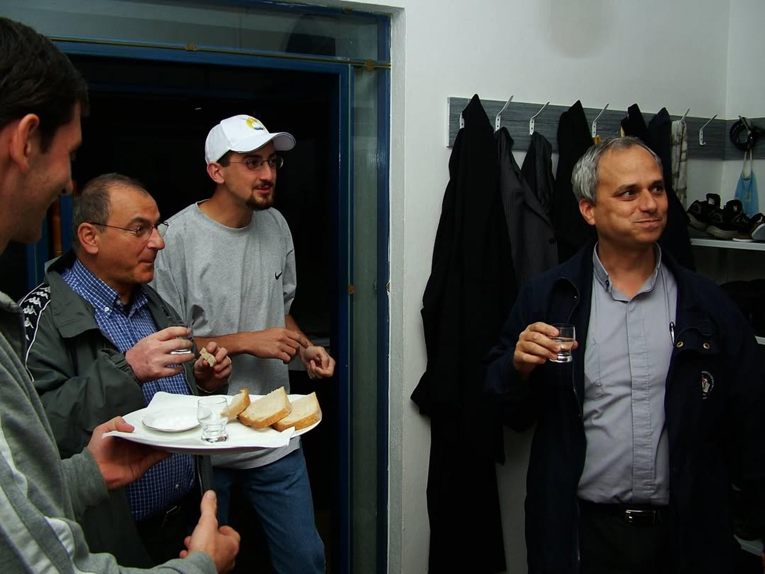 Terajší pápež Lev XIV. na Slovensku v roku 2005