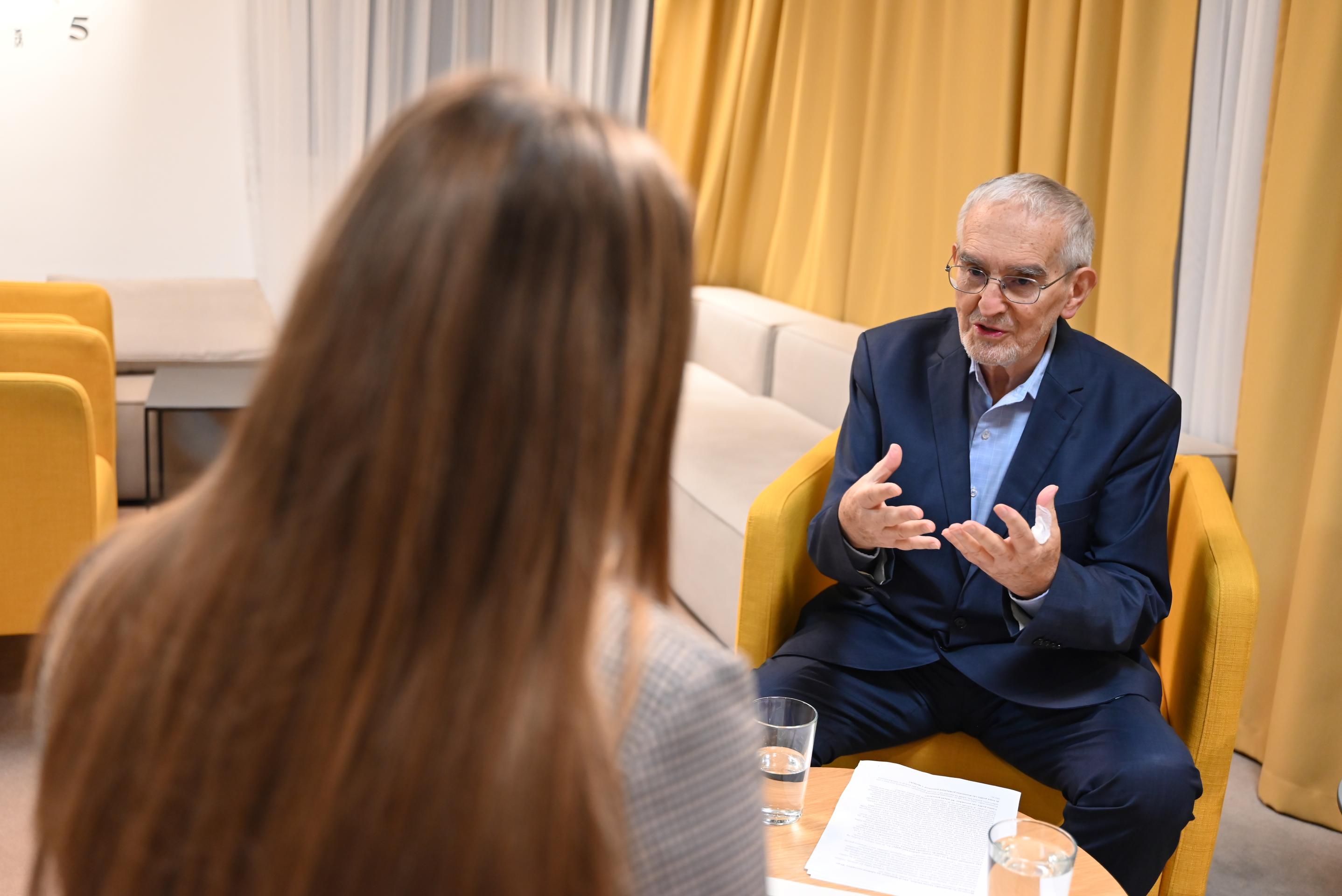 Rozhovor so sociológom Martinom Bútorom