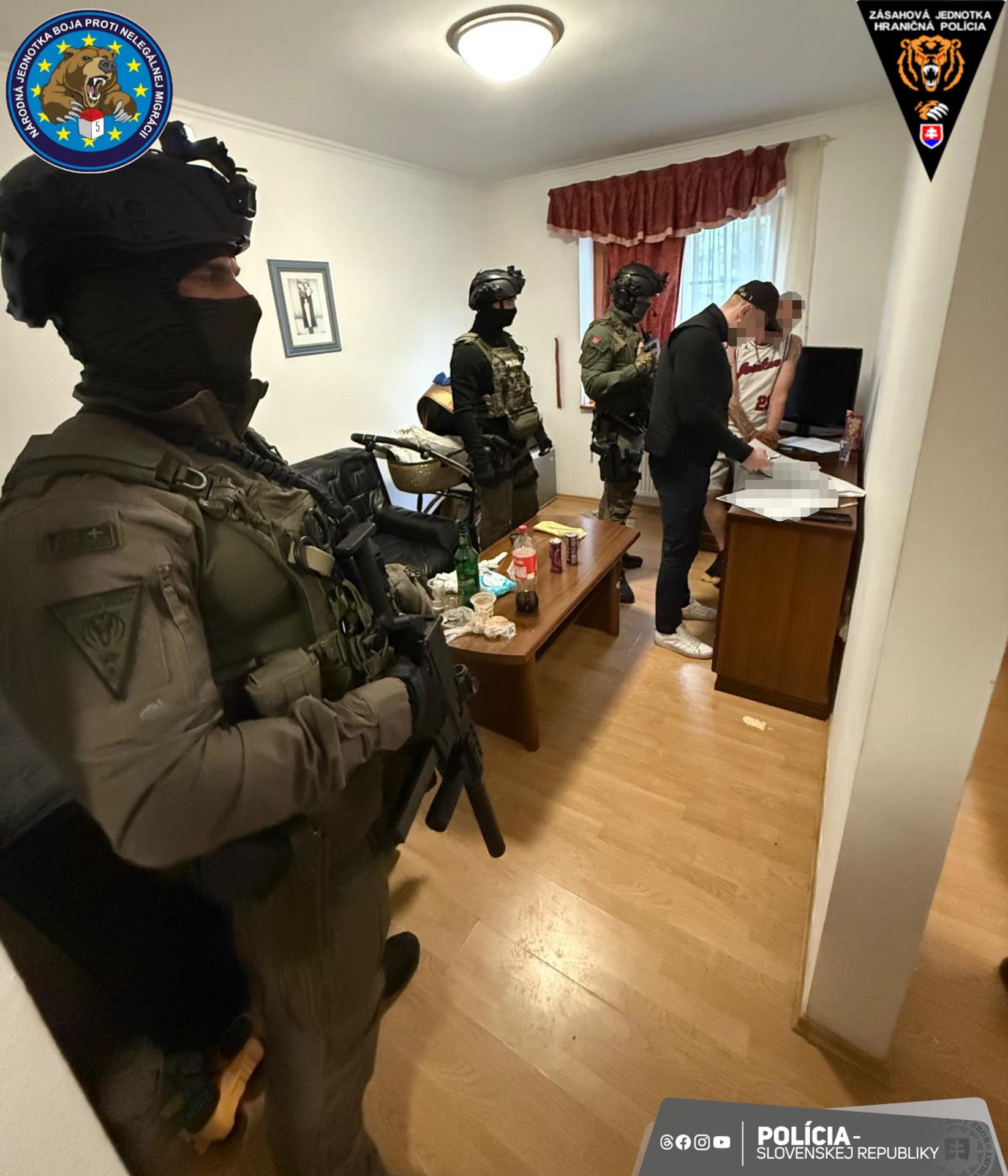 Zásah kukláčov v okrese Galanta.