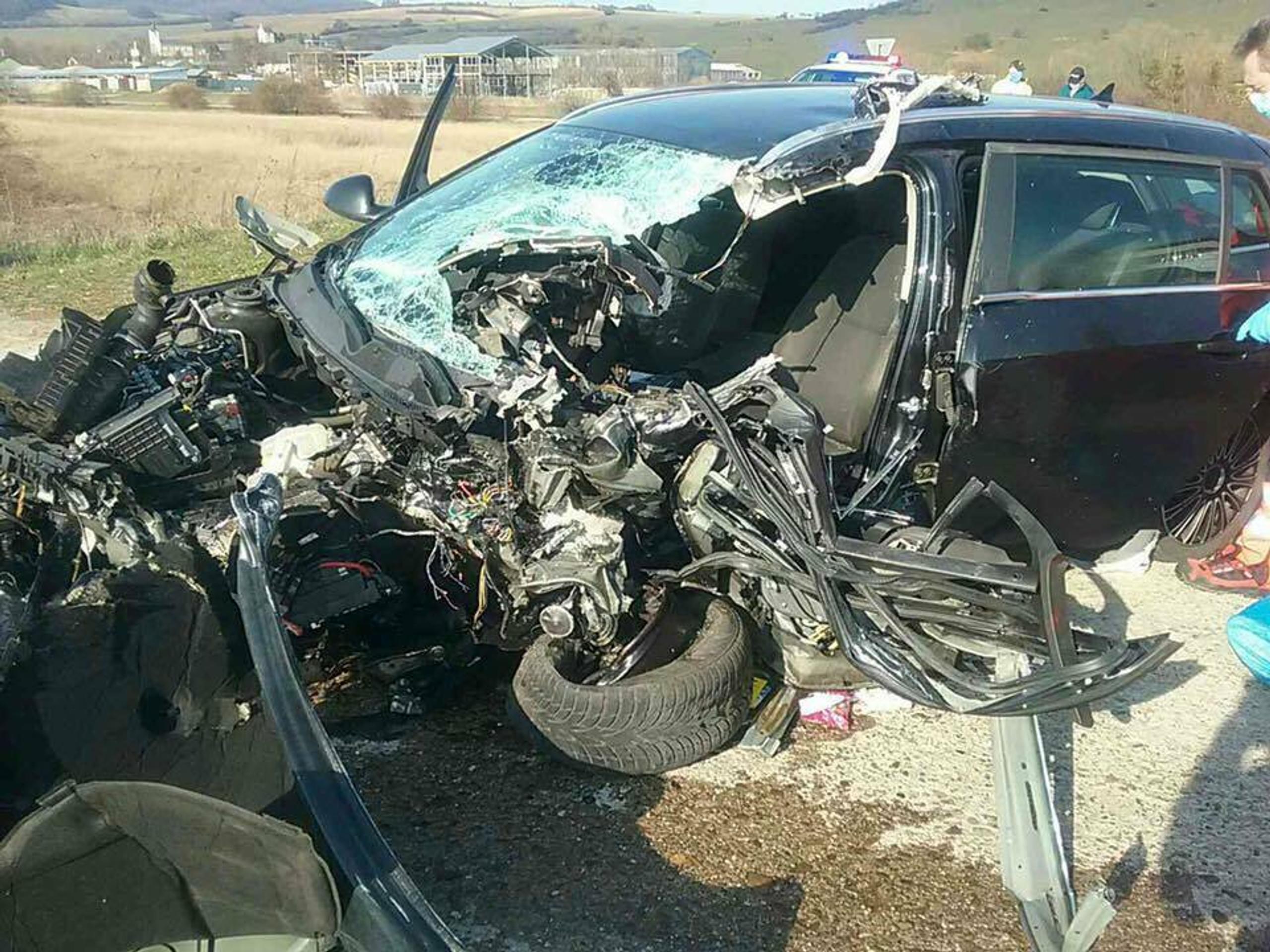 Nehoda pri obci Kostolná-Záriečie.