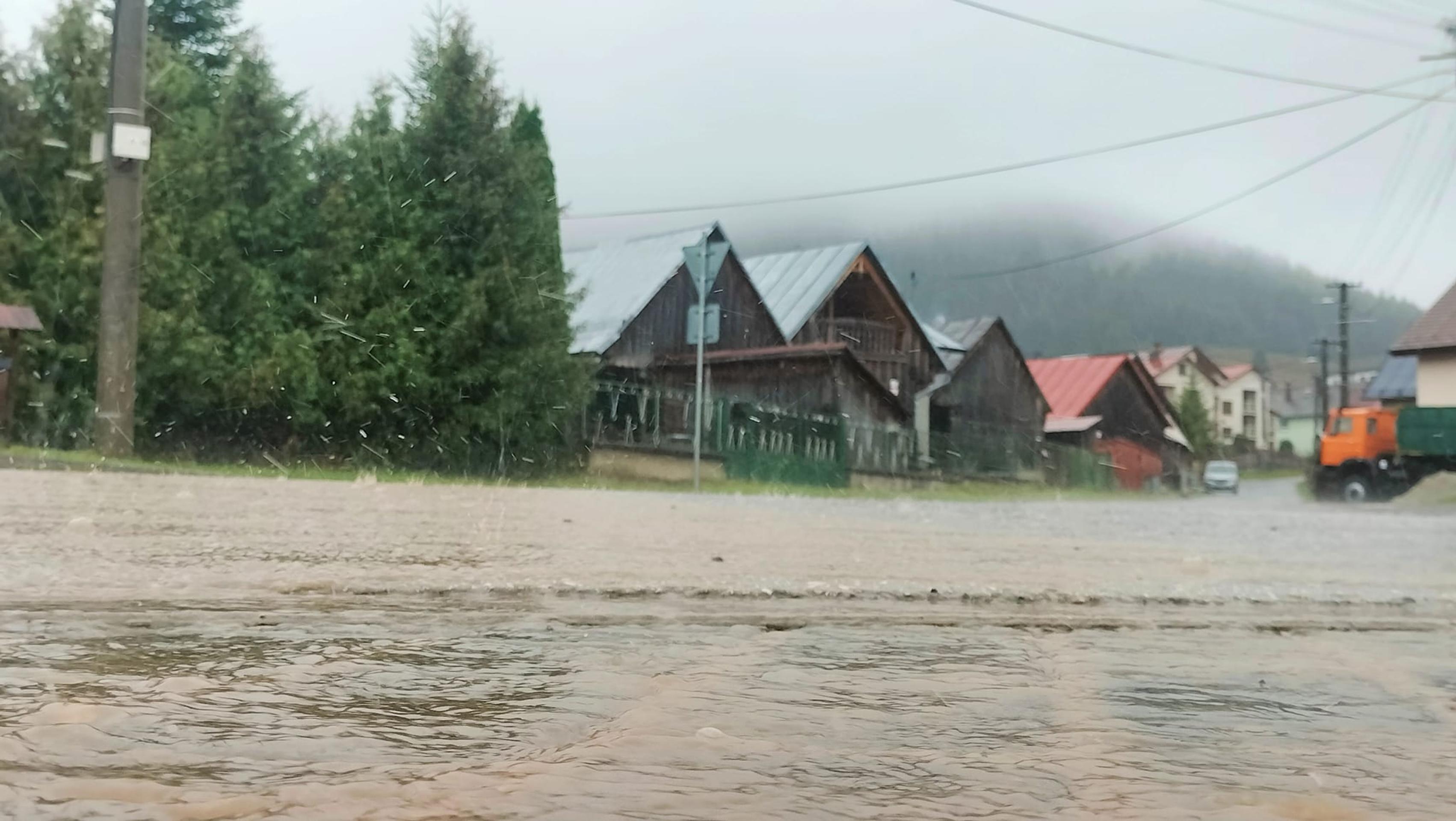 Hustý dážď v Liptovskej Tepličke