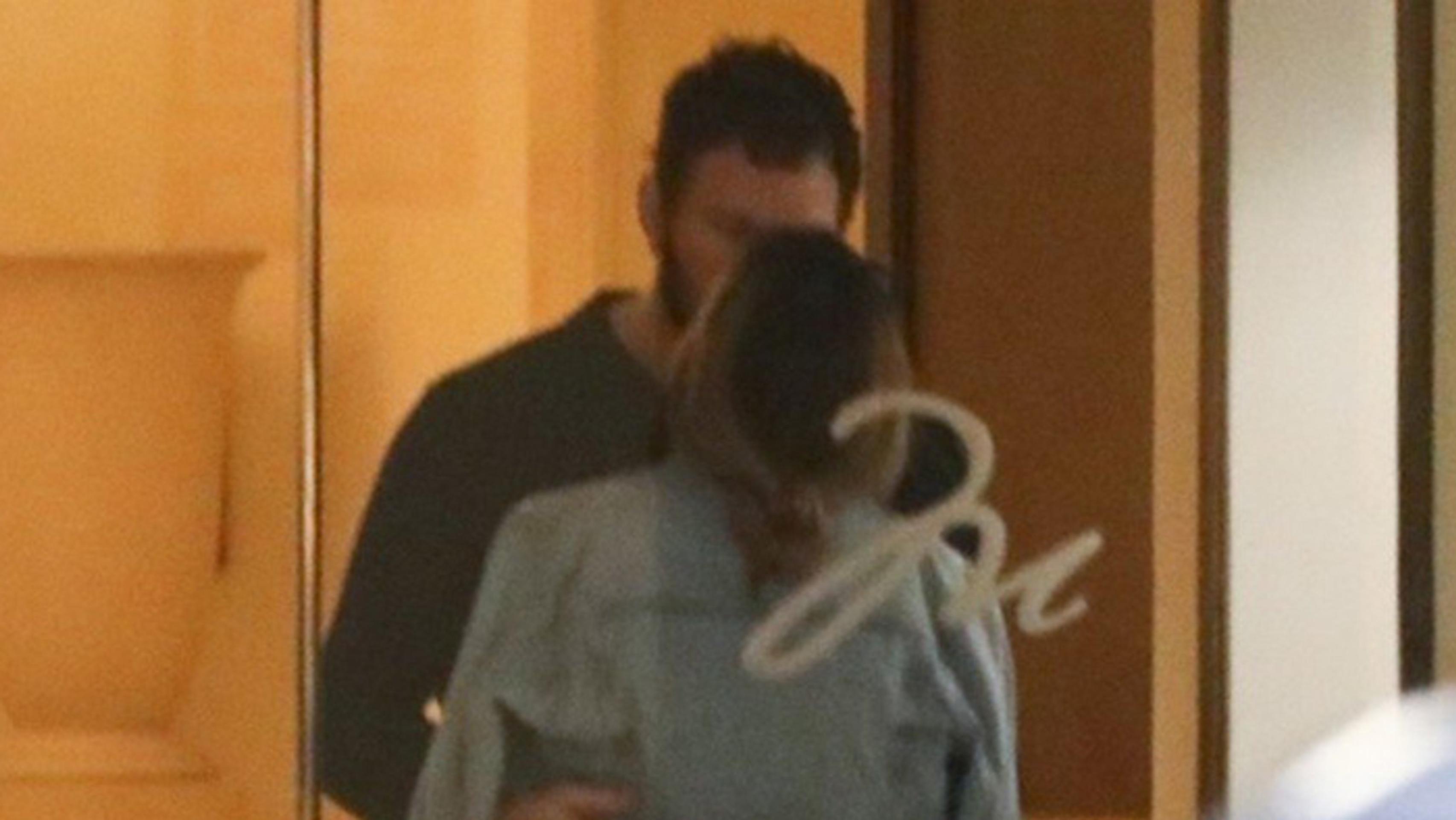 Slávneho herca pristihli v náručí Schwarzeneggerovej dcéry