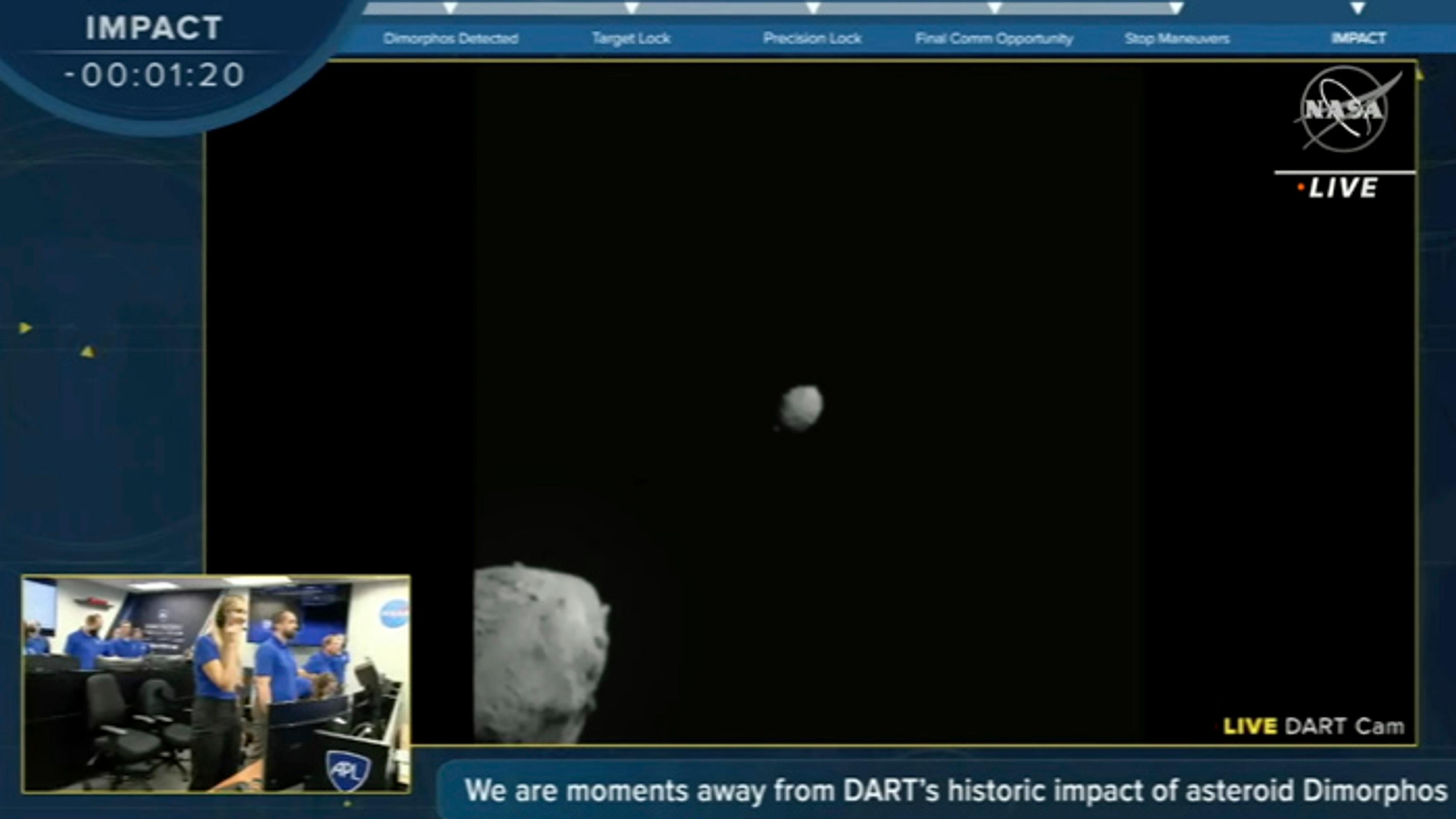 Sonda NASA sa v rámci testovacej misie úspešne zrazila s asteroidom.