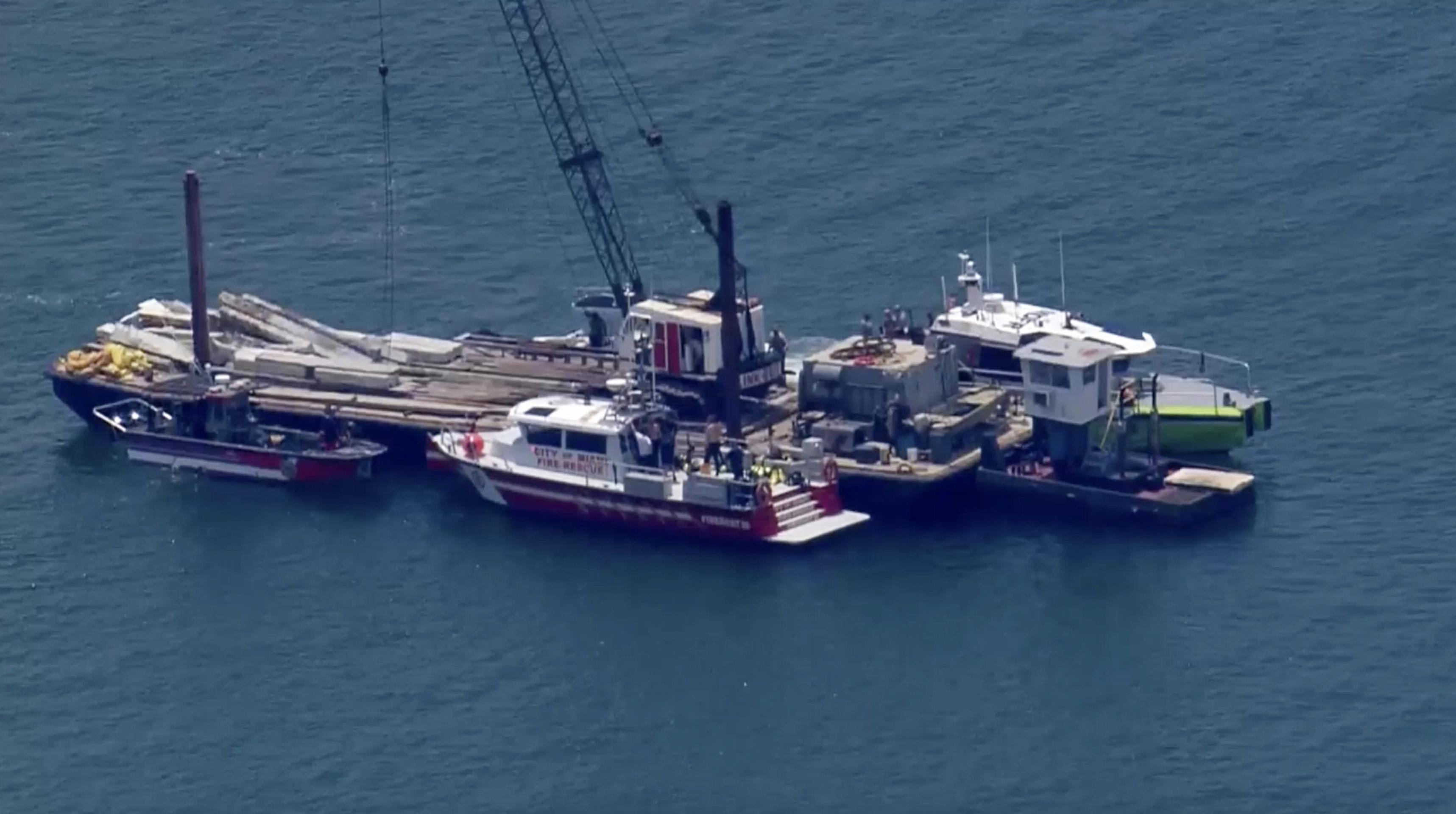 Zrážku plachetnice s loďou neprežili dve deti.