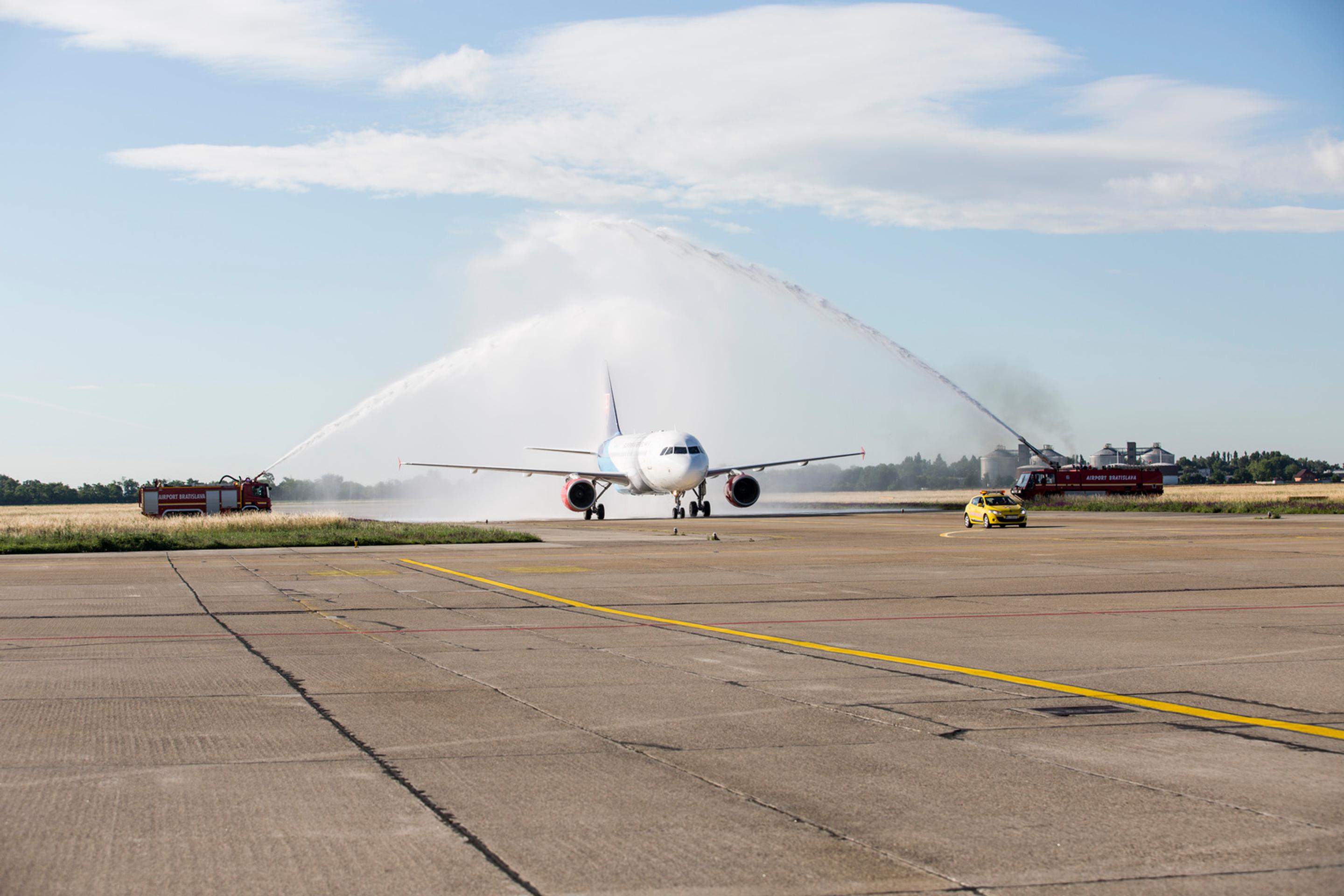 Nový letecký vládny špeciál Airbus A319-115 CJ