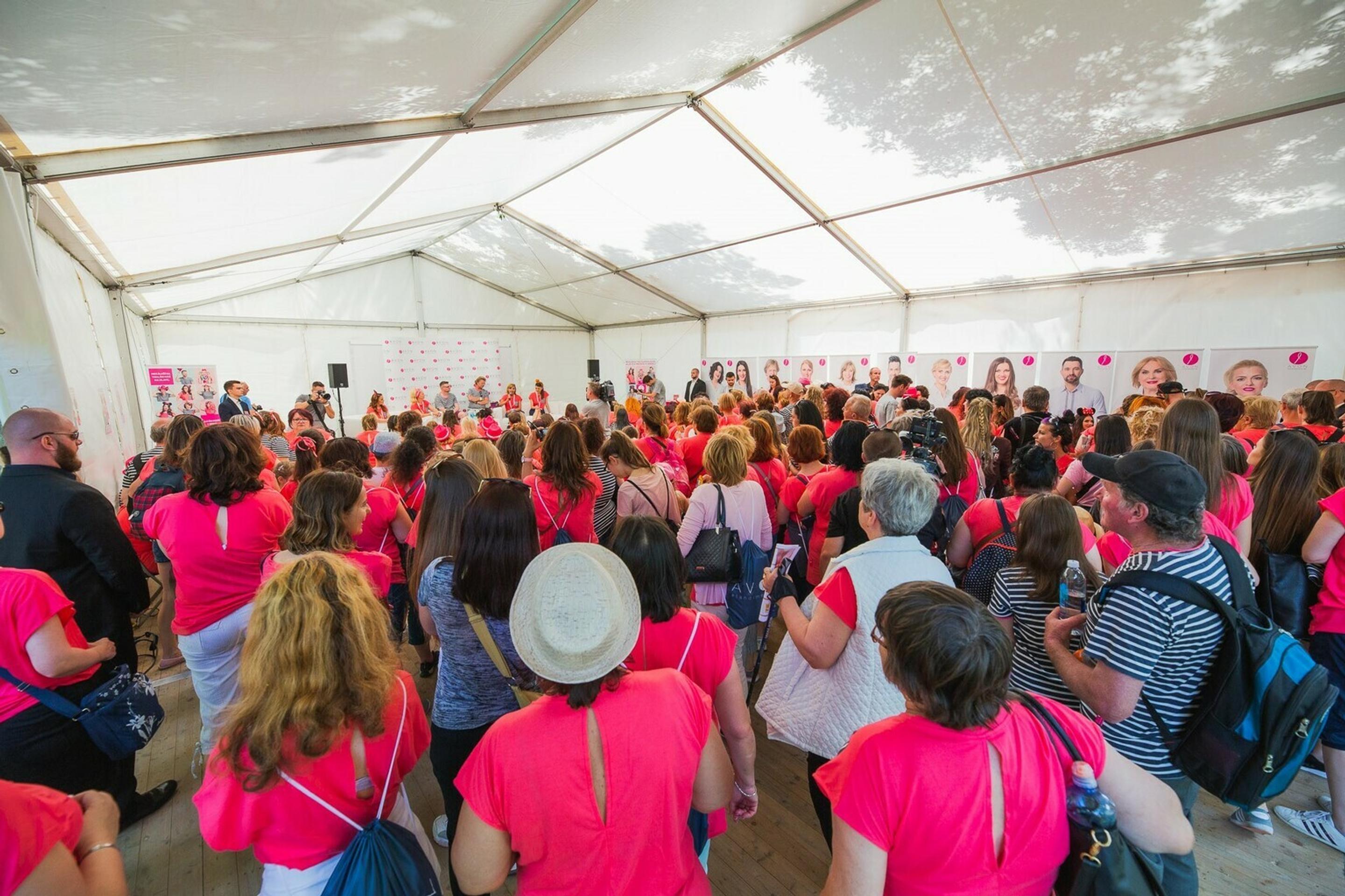 Molotov koktejl v Nitre.