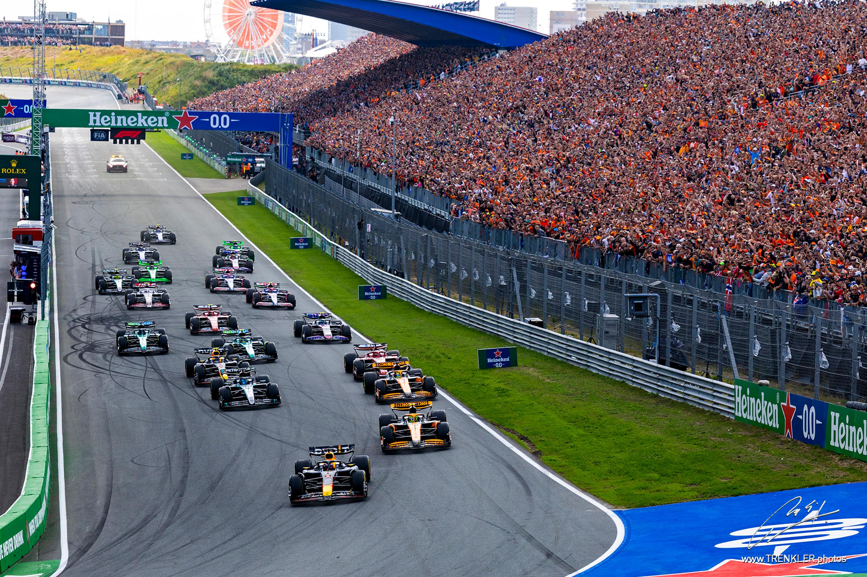 Štart Veľkej ceny Holandska.