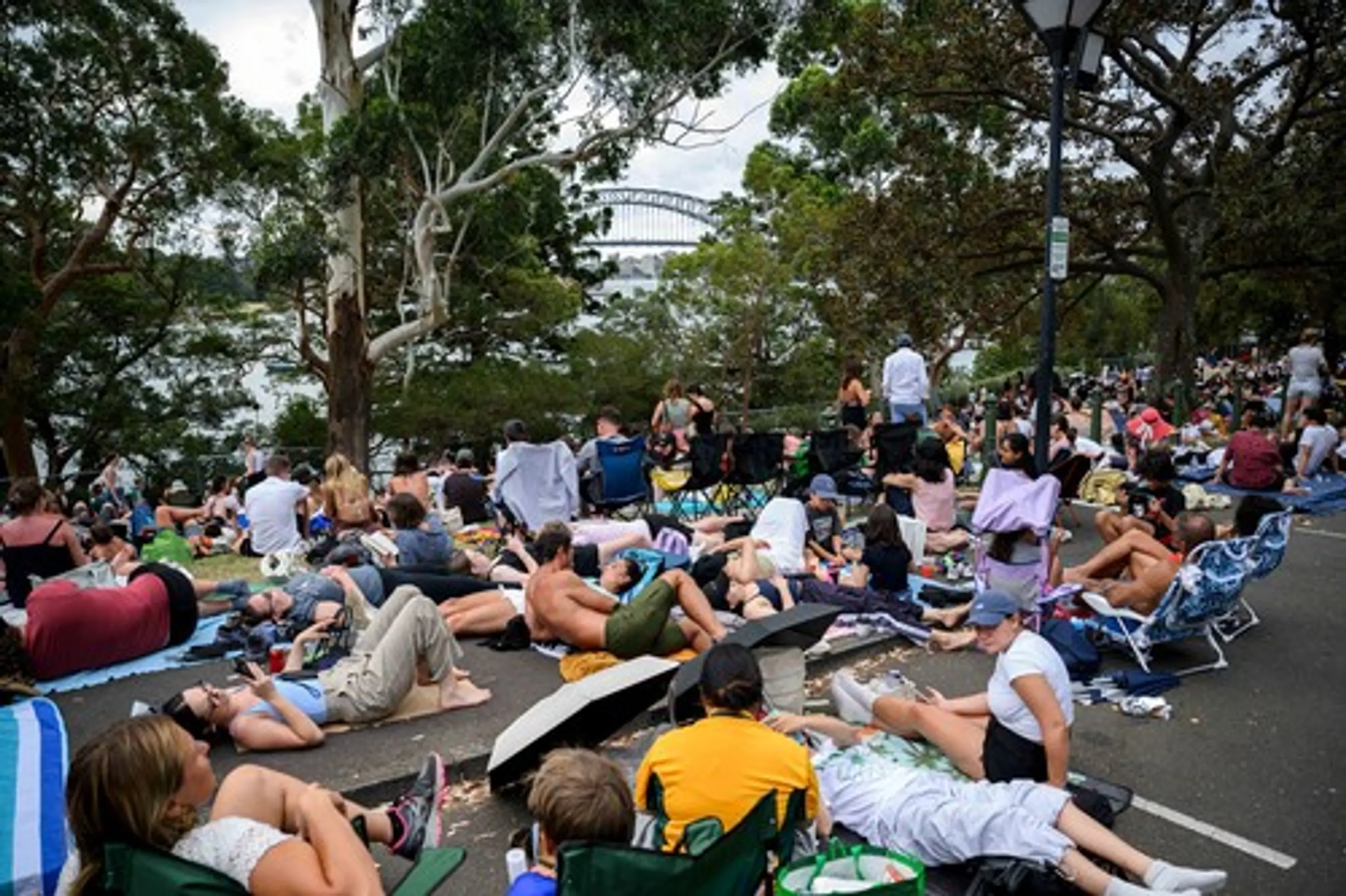 Ľudia sa pripravujú na príchod nového roka v Sydney