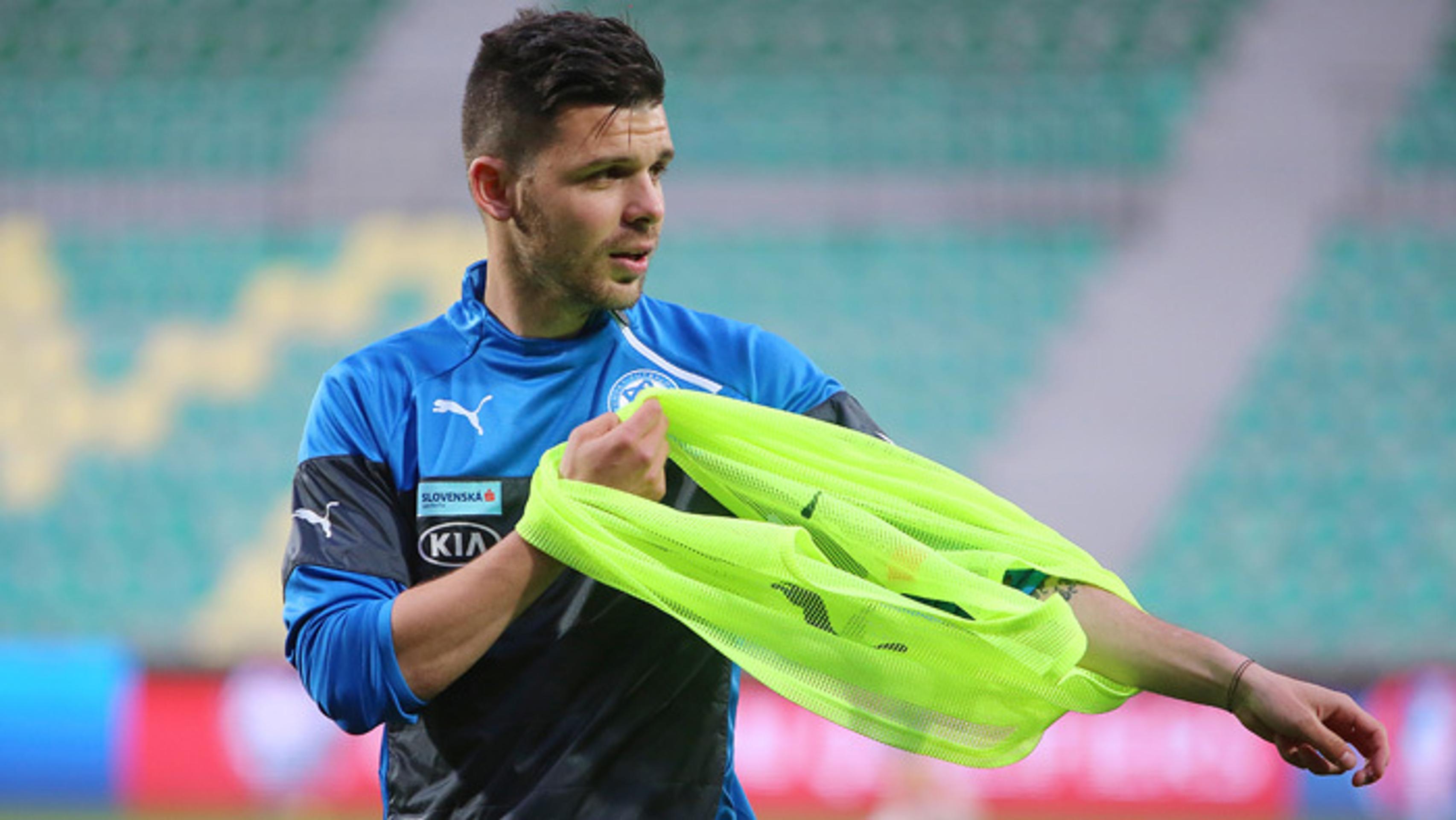 Útočník Michal Ďuriš na archívnej snímke.