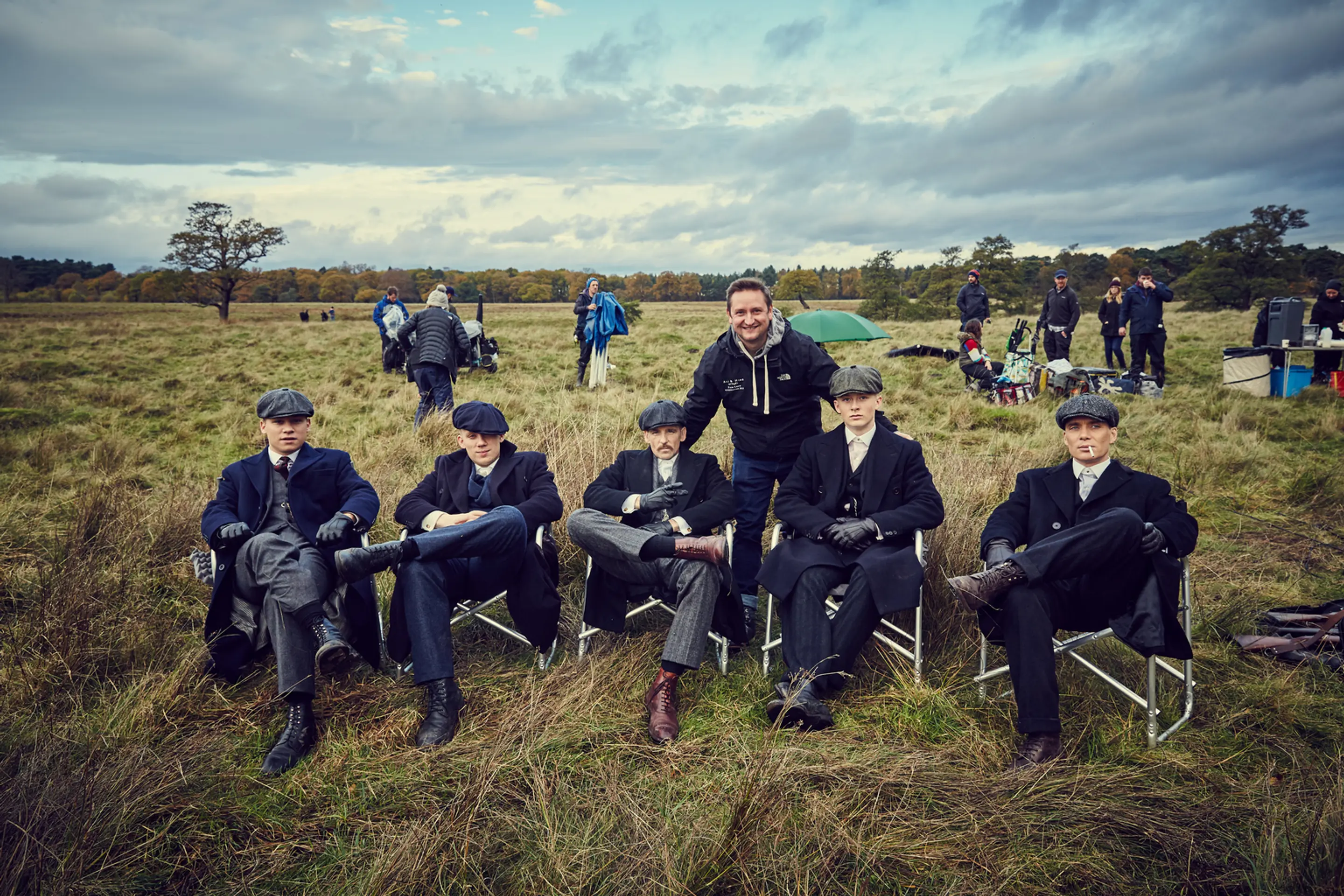 Predstavitelia seriálu Peaky Blinders.