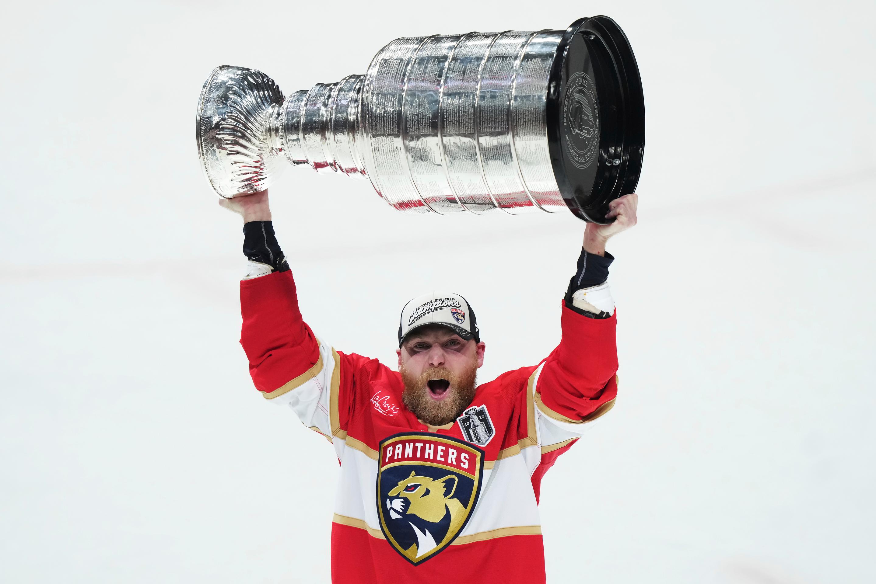 Florida Panthers získala druhý Stanleyho pohár v rade