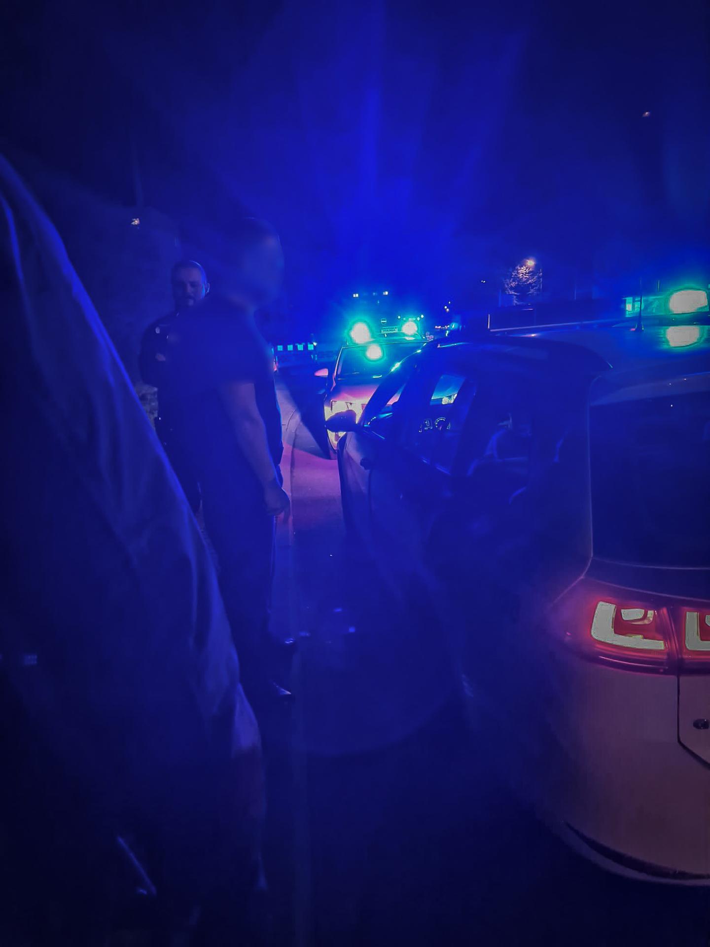 Bratislavčanov vystrašil muž so sekerou.