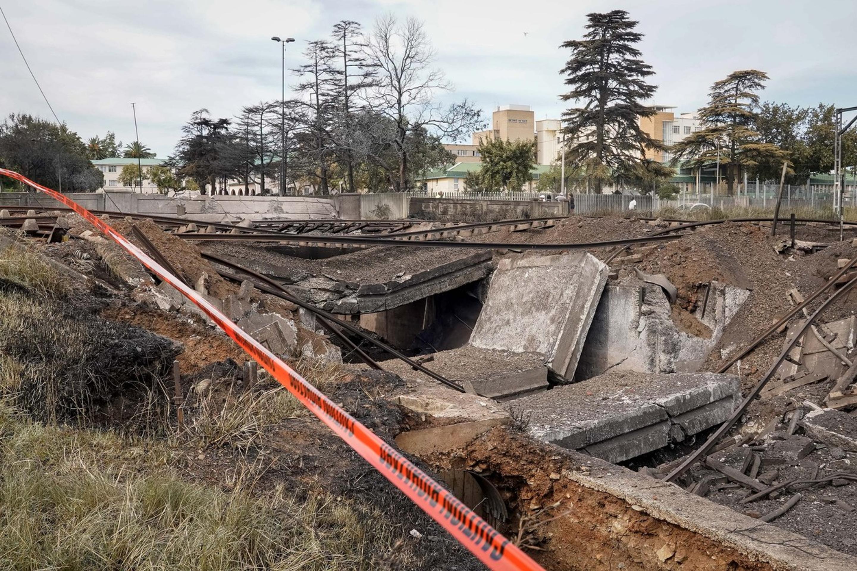Výbuch benzínovej cisterny v Johannesburgu si vyžiadal už 18 obetí