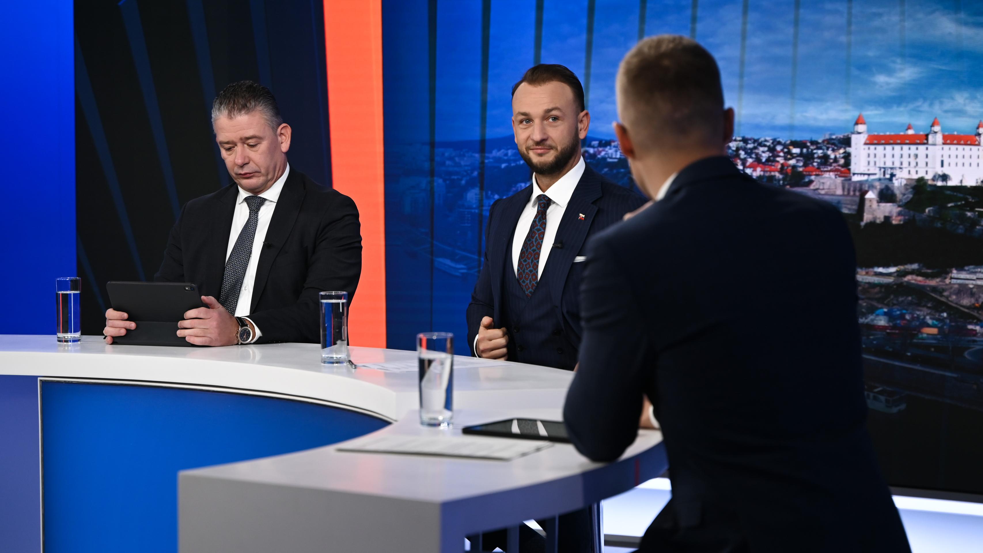 Roman Mikulec a Matúš Šutaj Eštok v relácii Na telo.