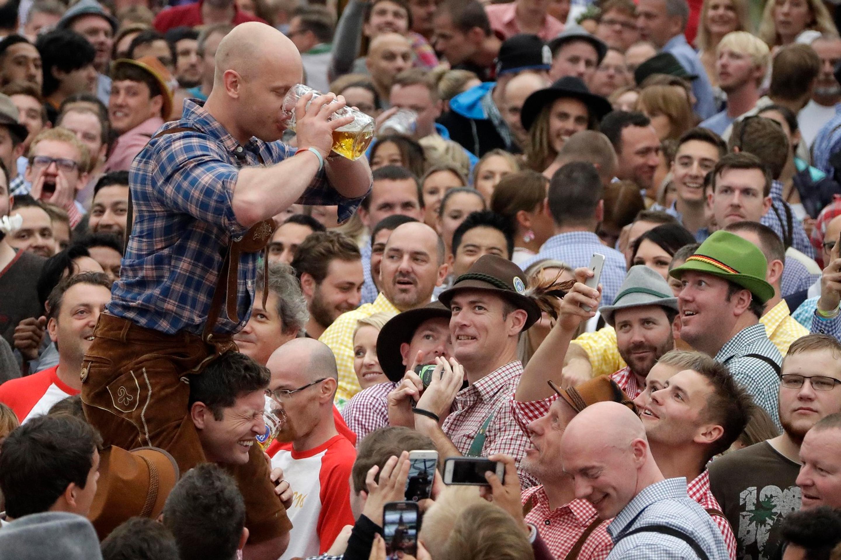 Začal sa mníchovský Oktoberfest.
