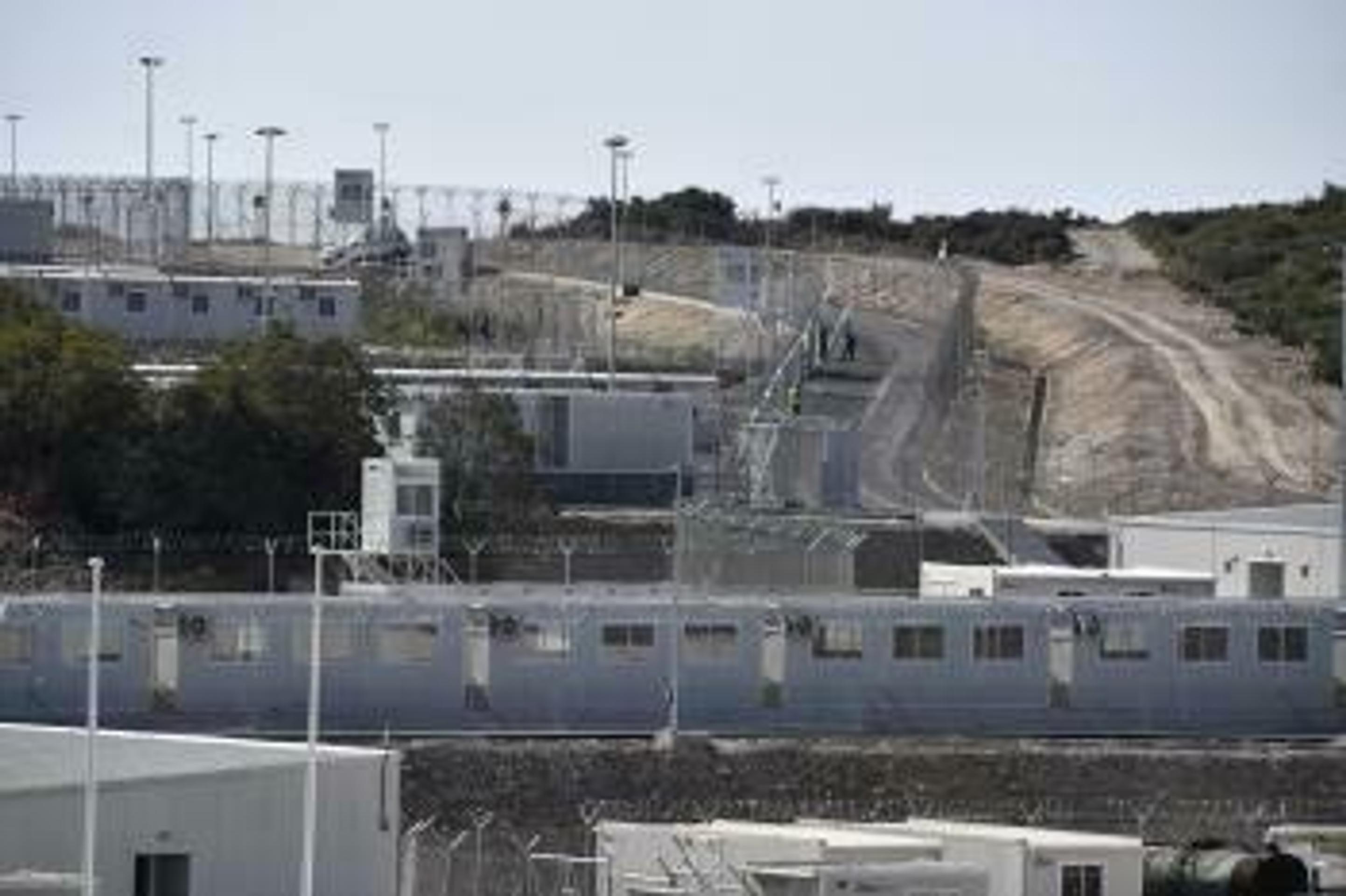 Nový uzavretý tábor v Grécku